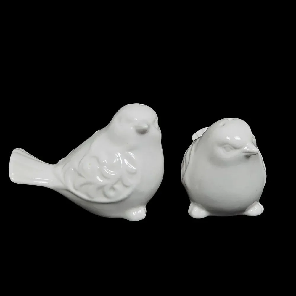Pier 1‎ Imports Birds Chickadees Ceramic White Glazed Salt Pepper Shakers
